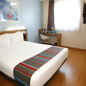 Travelodge Poblenou Hotel Barcelona